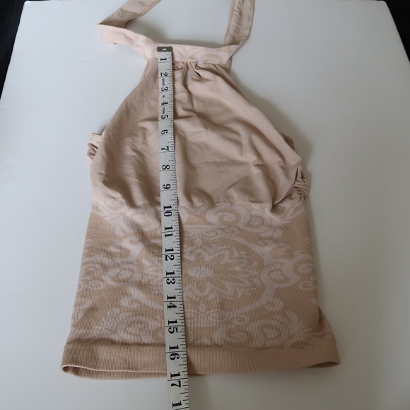 Halter - Picture 7 of 7